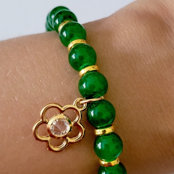 Green and Gold Flower Charm Bracelet, Green Charm Bracelet, Green & Gold - Picture 4 of 5